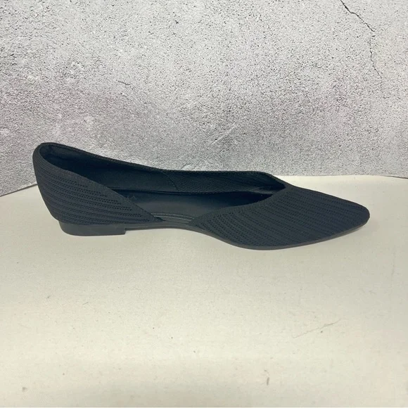 Vivaia Black Melia Pointed-Toe Striped Flat.  Size 38/US 7-7.5. - Picture 7 of 15